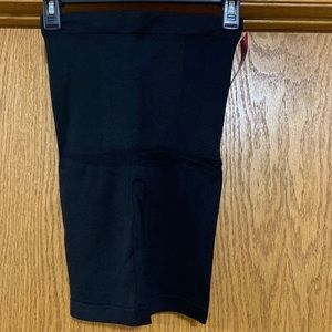 Shapermint NWT Empetua High Waisted Shaper Short